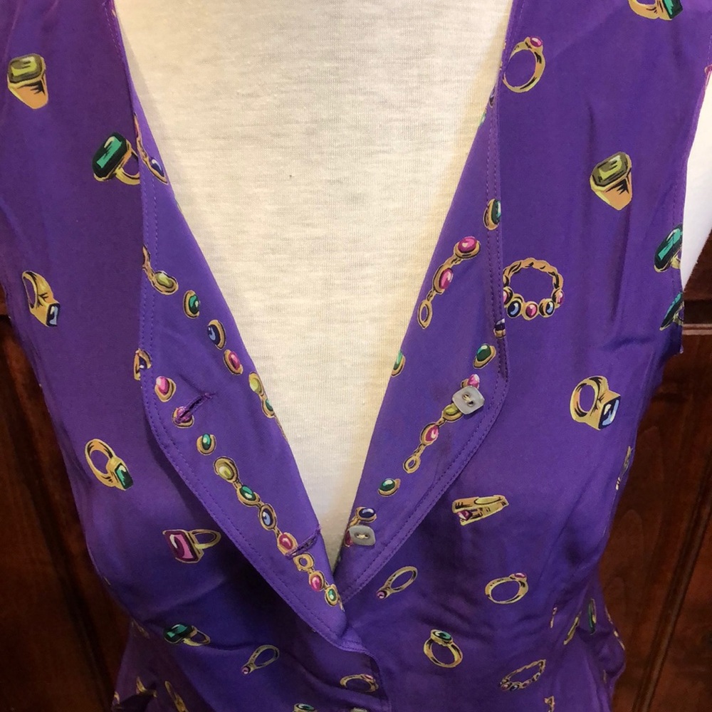 Rare Reversible Silk button sleeveless